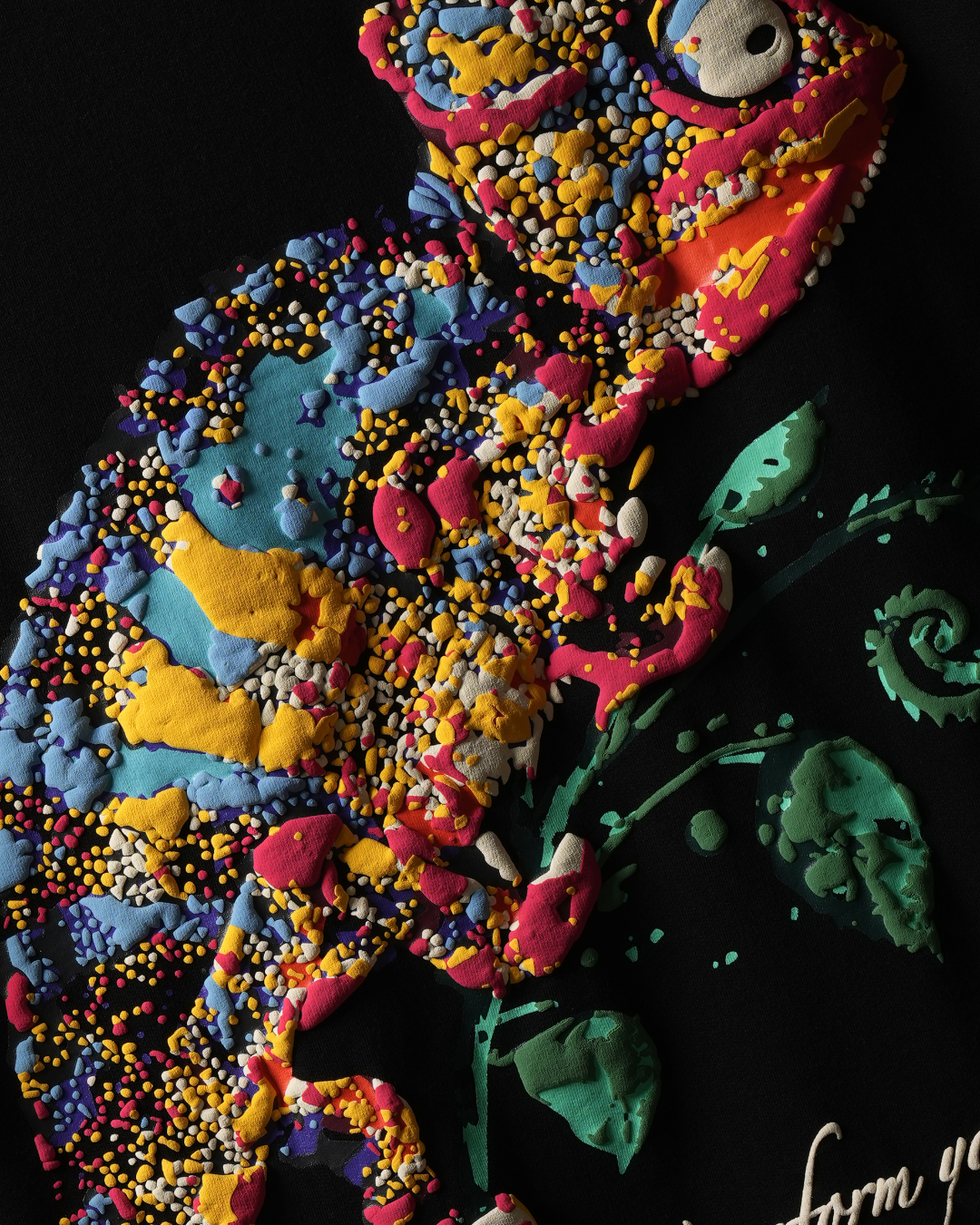 CHAMELEON T-SHIRT