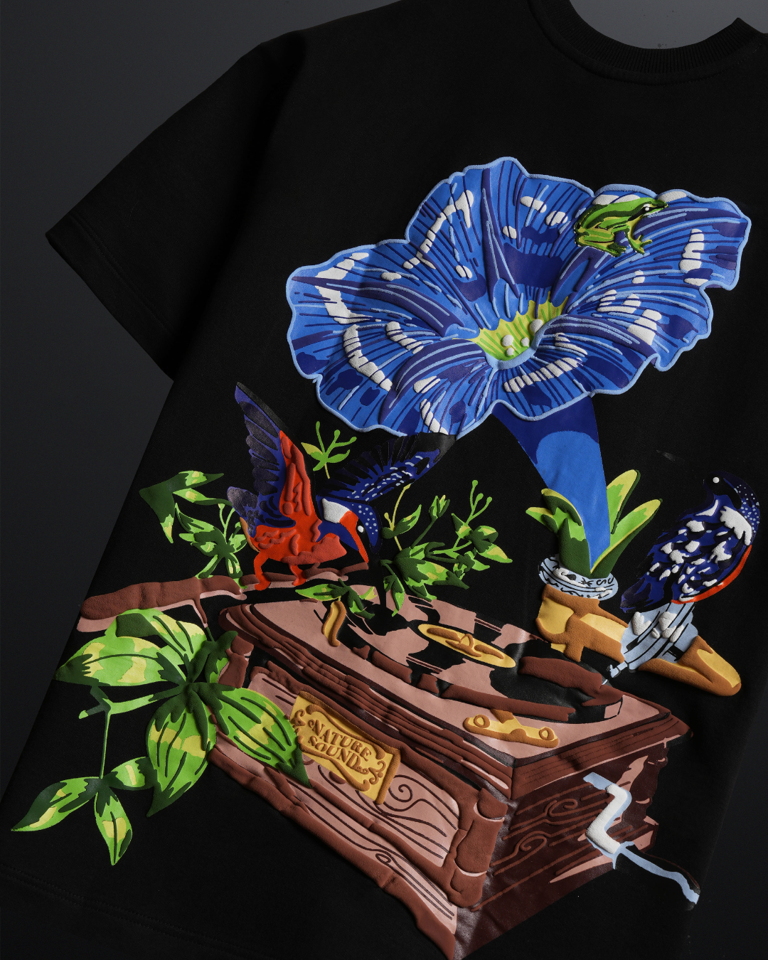 BLOOM & HARMONY T-SHIRT